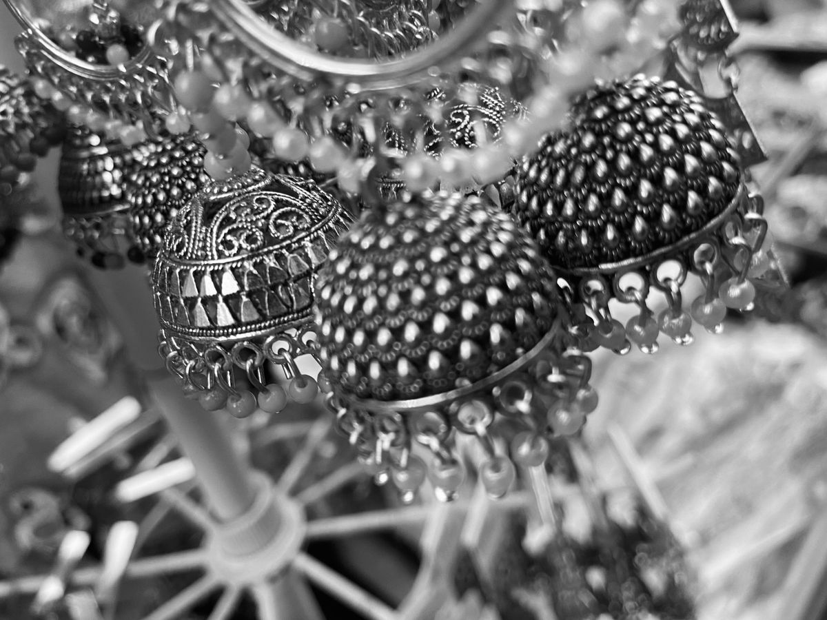 Earrings & jhumkas